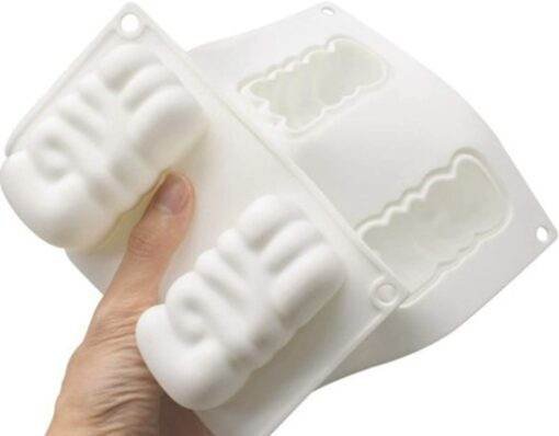 6 Cavity Love Shape Mould