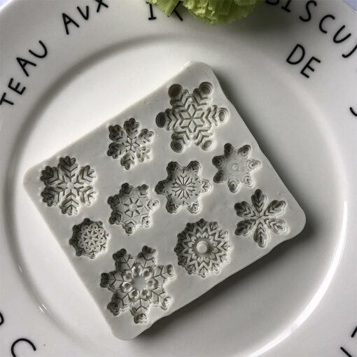 Vedini 10 Cavity Snowflake Silicone Mold 203 - Image 3