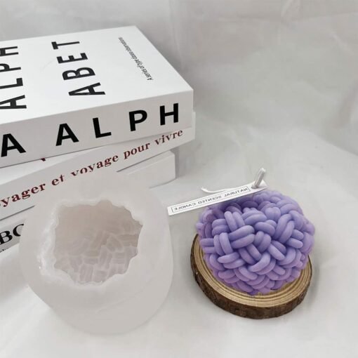 Vedini Woolen Yarn Ball Aromatherapy Candle Silicone Mold Code 149 - Image 3