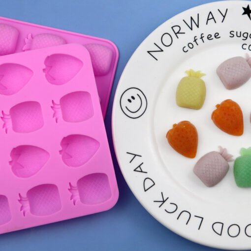 12 strawberry pineapple silicone mold