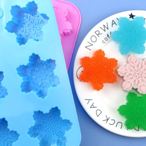 Different Snowflake Mold