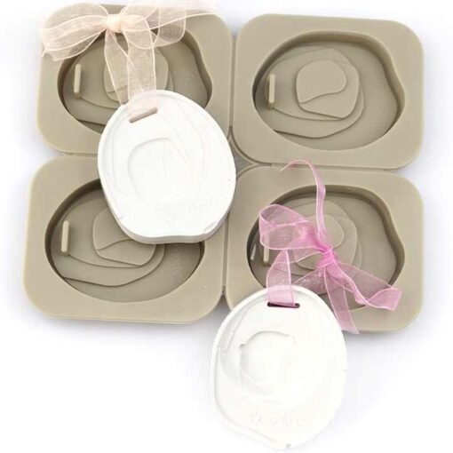 4 Cavity 3D heart shape Mold