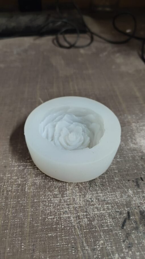 Vedini Flower 4 Shape Silicone Mold | 3D DIY Fondant Candle Mold WCM-088 - Image 3