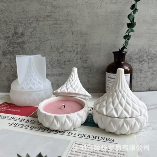 concrede jar with cap