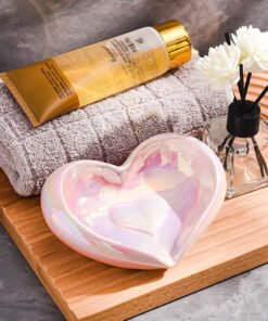 Alternative view of Vedini Heart shaped dish, candle cup, resin silicone mold, epoxy resin DIY seashell soap box, storage box JKB-3270