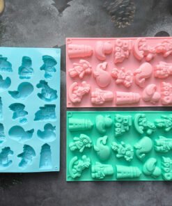 Alternative view of 15 Cavity Girl Trojan Shape Cake Silicone Mold Chocolate Cookie Candy Baking Cake Mold JKB-3305