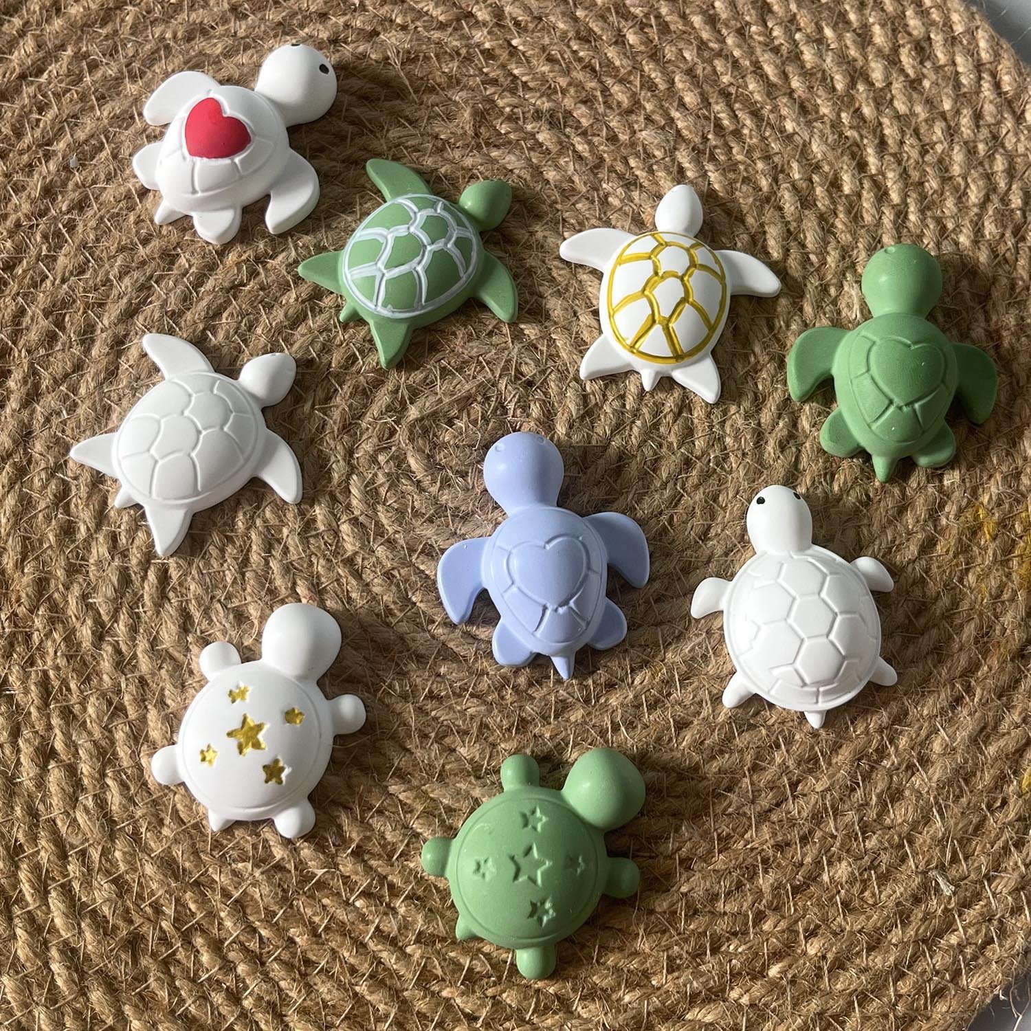 Vedini 4 Cavity Turtle Ornament Silicone Mold Plaster Glue Cute Heart Star Turtle Mold JKB-3317 - Image 3