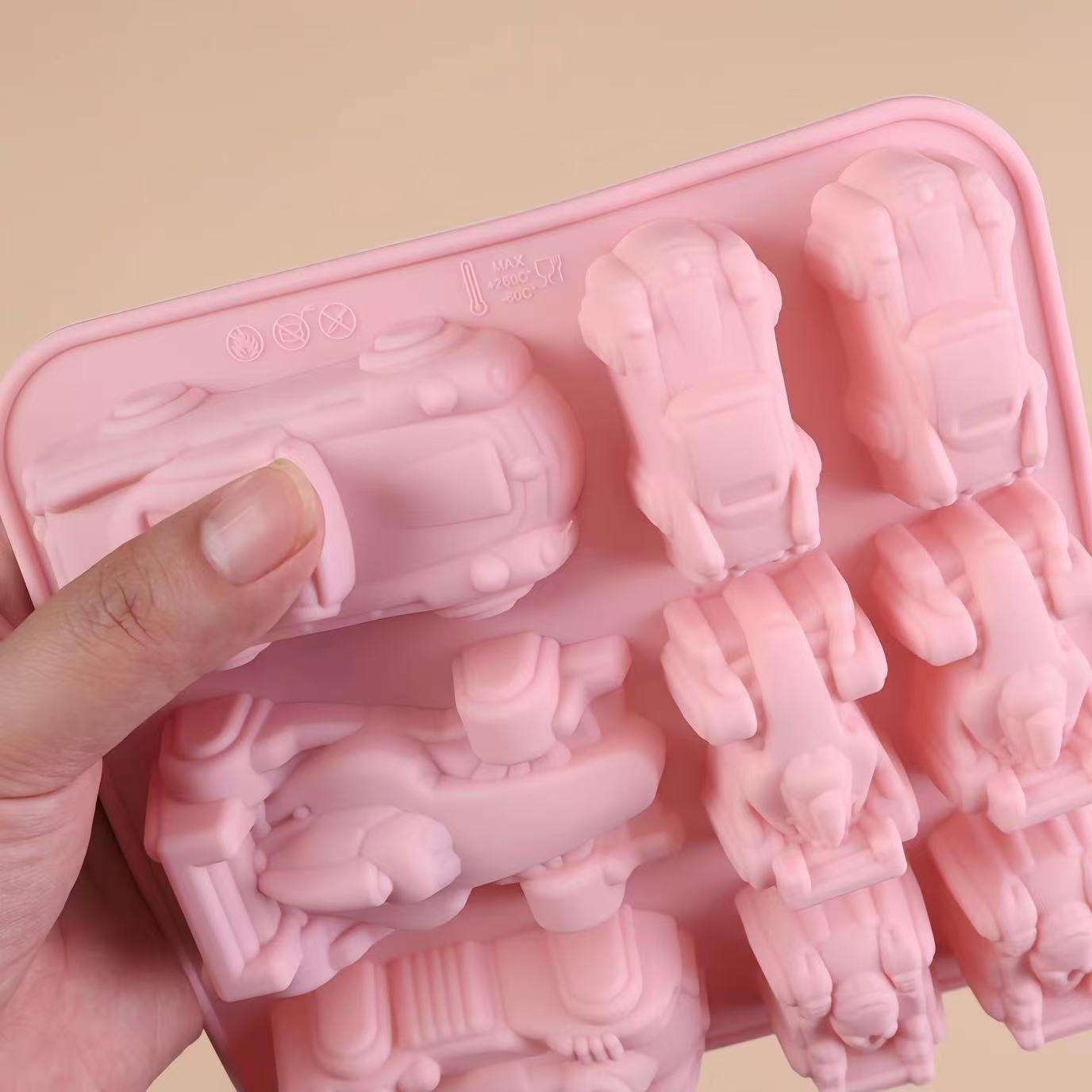 Vedini 9 Consecutive Different Sizes Racing Car Shaped Silicone Mold JKB-3294 - Image 2