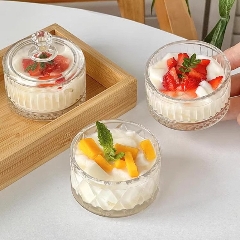 Mini transparent glass pudding bowl with lid for desserts
