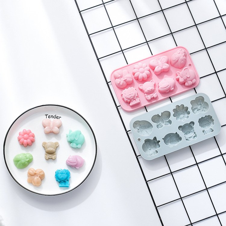 Vedini 8 Cavity Silicone Chocolate Mold with Different Insect, Animal, and Flower Shapes for Baking Cakes , DIY Kits and Resin Crafts JKB-3432