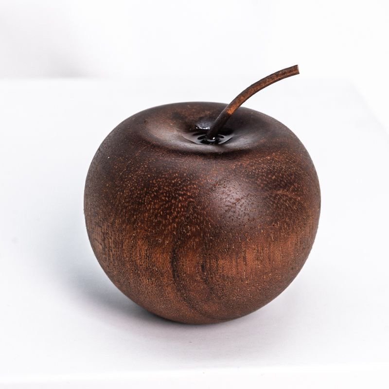 Natural Solid Wood Passive Aromatherapy Diffuser – Apple Ornaments-Pack of 1 - Image 2
