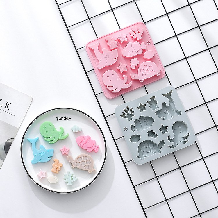 Vedini 10 Cavity Marine Fish and Sea Creature Themed Silicone Mold for Chocolate, Ice Cubes, Cake Decoration, and Baking JKB-3542 - Image 5