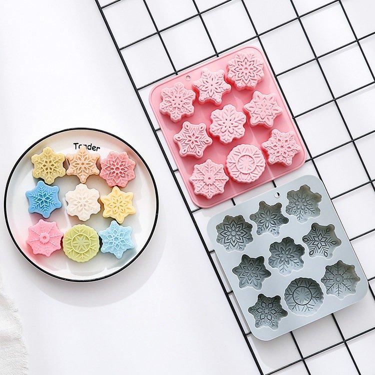 Vedini 9 Cavity Of Different Snowflake-Shaped Silicone Molds for Christmas Cakes, Ice Trays, and Chocolate Molds JKB-3557 - Image 5