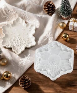 Alternative view of Vedini Embossed Pattern Christmas Snowflake Tray Silicone Mold JKB-3625